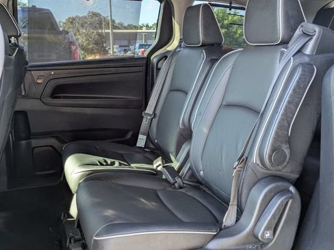 Used 2023 Honda Odyssey Elite image 10