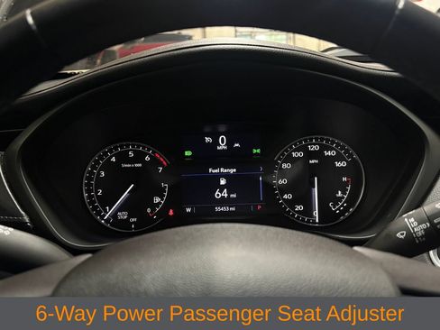 Used 2023 Cadillac XT4 Premium Luxury w/ Cold Weather Package FWD image 15