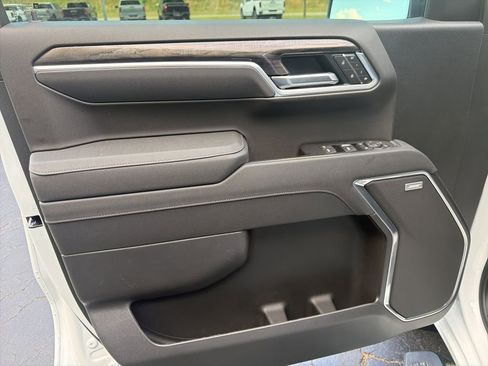 New 2026 Chevrolet Silverado 1500 LTZ w/ LTZ Premium Package AWD/4WD image 7
