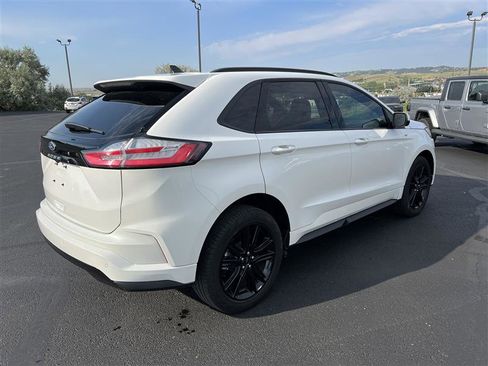 Used 2024 Ford Edge ST-Line image 7
