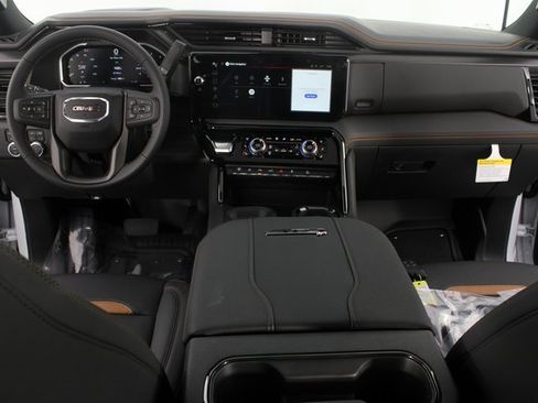 New 2026 GMC Sierra 2500 AT4 w/ AT4 Premium Plus Package image 14