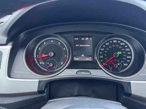 Used 2021 Volkswagen Atlas SE w/ Panoramic Sunroof Package image 22