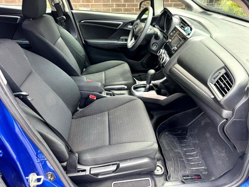 Used 2020 Honda Fit LX image 12