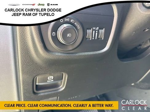 Used 2024 Jeep Grand Cherokee L Limited w/ Luxury Tech Group II AWD/4WD image 13