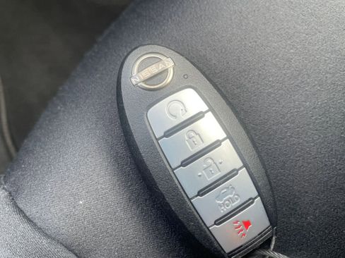 Used 2025 Nissan Altima 2.5 SV image 25