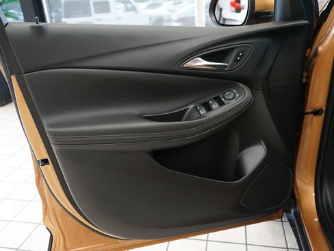 Used 2025 Buick Encore GX Preferred FWD image 21
