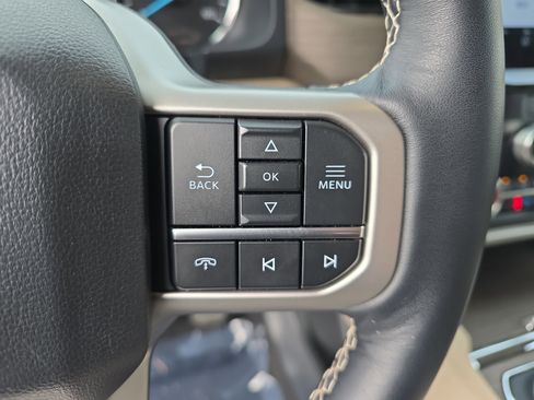 Used 2024 Ford Expedition Limited image 20