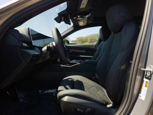 New 2027 BMW 530i w/ M Sport Package RWD image 7