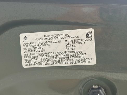 Used 2022 Rivian R1T Launch Edition image 46