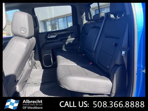 Used 2025 Chevrolet Silverado 1500 LT Trail Boss w/ Convenience Package II image 14