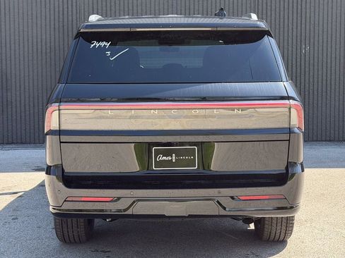 New 2026 Lincoln Navigator L Black Label AWD/4WD image 5