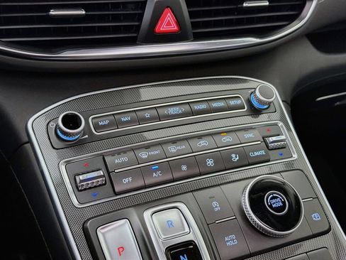 Used 2023 Hyundai Santa Fe SEL w/ Premium Package FWD image 19