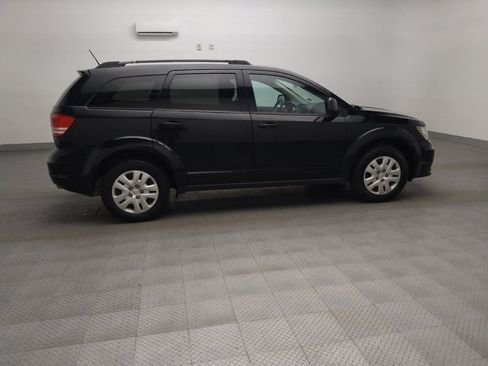 Used 2018 Dodge Journey SE FWD image 10