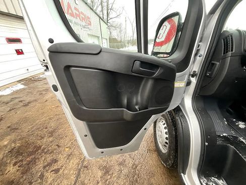New 2026 RAM ProMaster 2500 w/ Convenience Group FWD image 12