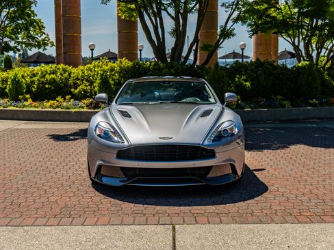 Used 2014 Aston Martin Vanquish Coupe RWD image 7