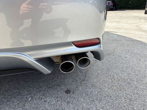 Used 2023 Toyota Camry SE image 15