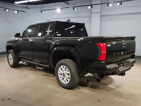 New 2026 Toyota Tacoma SR5 AWD/4WD image 5