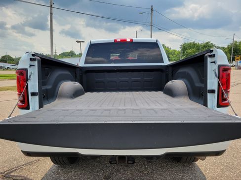 Used 2025 RAM 2500 Big Horn AWD/4WD image 22