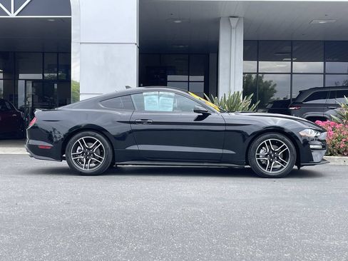 Used 2023 Ford Mustang Premium RWD image 5