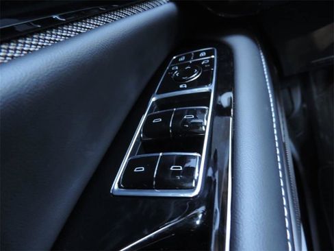 New 2026 Cadillac Optiq Sport 1 image 22