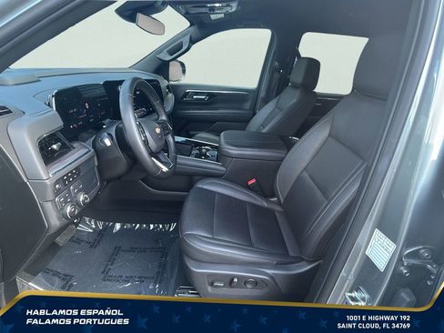 Used 2025 Chevrolet Tahoe LT AWD/4WD image 12
