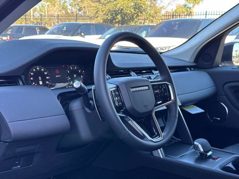 Certified 2025 Land Rover Discovery Sport S image 22