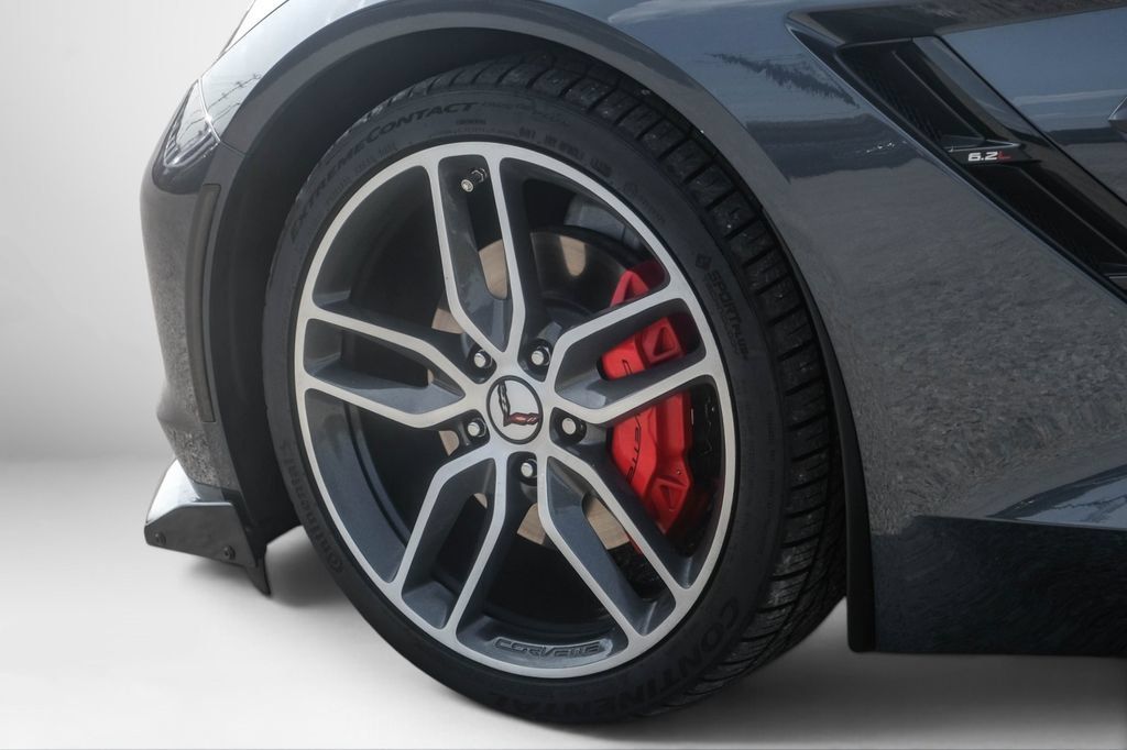 Used 2019 Chevrolet Corvette Stingray Coupe w/ 2LT Preferred Equipment Group RWD image 40