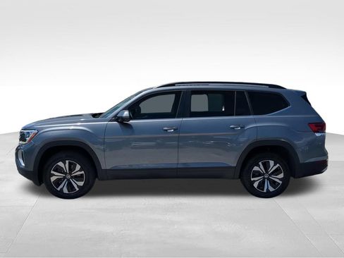 Used 2024 Volkswagen Atlas SE FWD image 7