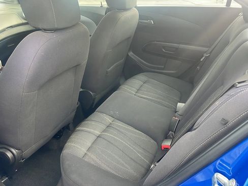 Used 2020 Chevrolet Sonic LT image 15