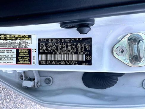 Used 2019 Toyota Camry XSE FWD image 9
