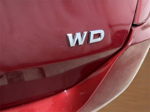 Used 2018 Nissan Rogue SV w/ Premium Package image 8