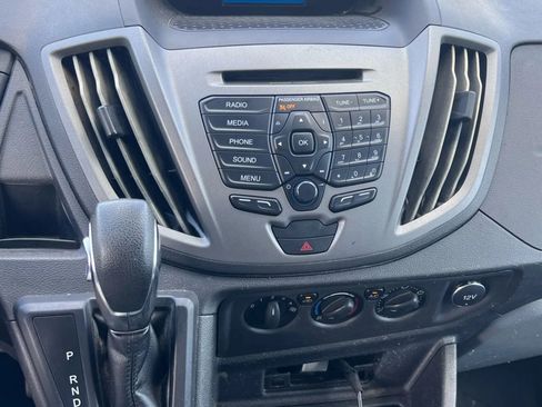 Used 2017 Ford Transit 150 Medium Roof w/Sliding Side Doo image 34