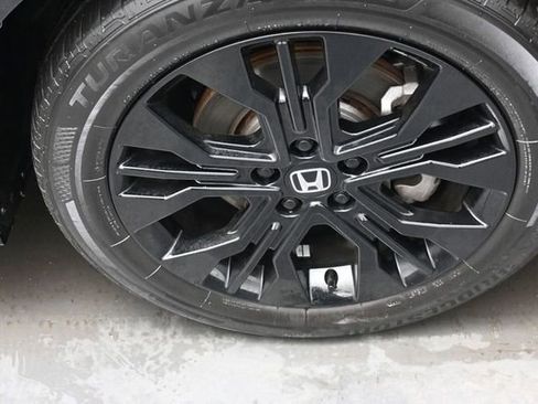 Used 2025 Honda Odyssey Sport-L image 30