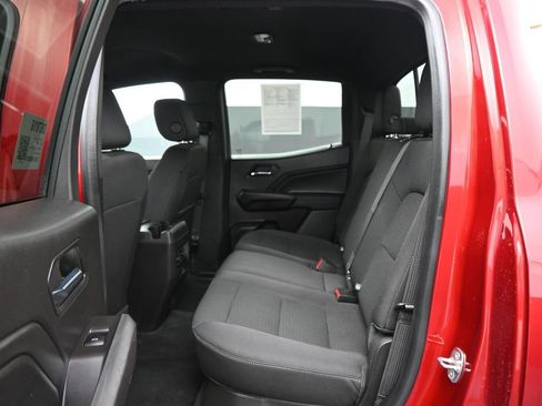 Used 2023 Chevrolet Colorado LT w/ LT Convenience Package II AWD/4WD image 18