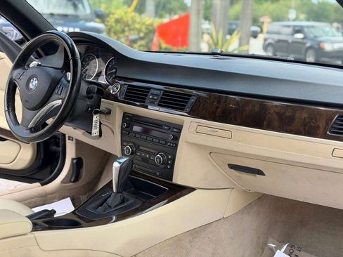 Used 2009 BMW 328i Convertible RWD image 17