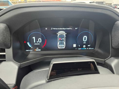 Used 2025 Ford Explorer ST image 31