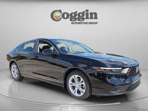 New 2026 Honda Accord LX image 8