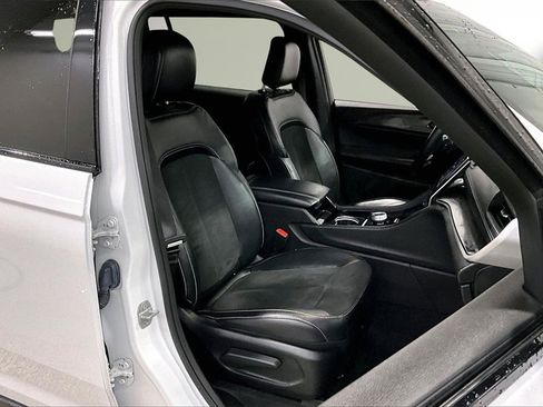 Used 2021 Jeep Grand Cherokee L Laredo image 31