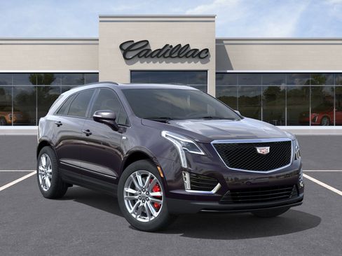 New 2025 Cadillac XT5 Sportv w/ LPO, Floor Liner Package AWD/4WD image 7