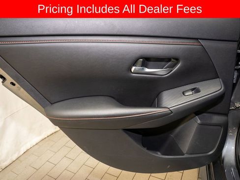 Certified 2024 Nissan Sentra SR FWD image 9