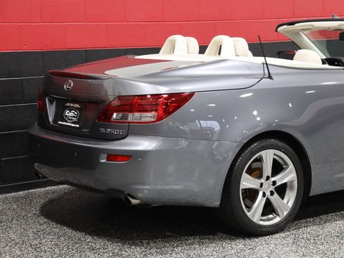 Used 2015 Lexus IS 250C image 10