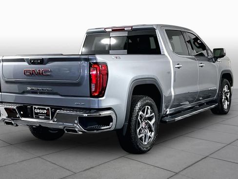 Used 2026 GMC Sierra 1500 SLT AWD/4WD image 14