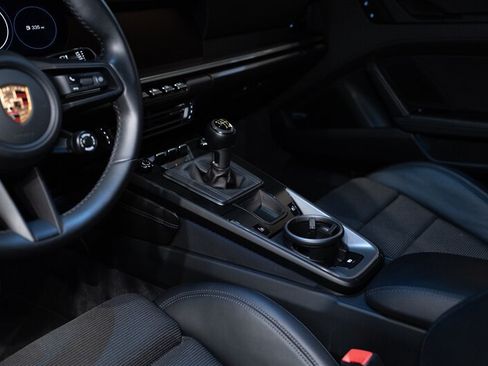 Used 2022 Porsche 911 GT3 RWD image 16