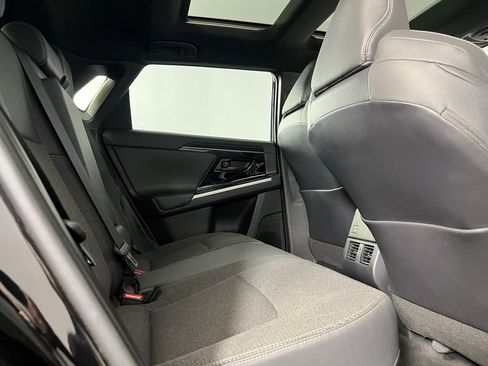 Used 2024 Toyota bZ4X XLE image 27