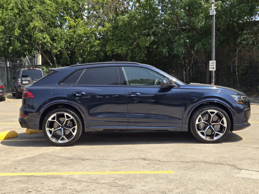 New 2026 Audi RS Q8 performance AWD/4WD image 7