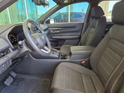 Used 2024 Honda CR-V Sport image 9