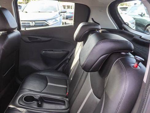 Used 2020 Chevrolet Spark ACTIV image 24