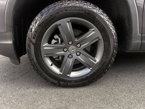 Used 2023 Honda Ridgeline RTL-E image 32