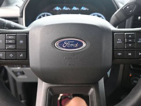 Used 2023 Ford F150 XLT AWD/4WD image 9