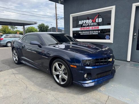 Used 2010 Chevrolet Camaro SS w/ LPO, Ground Effects Package image 1